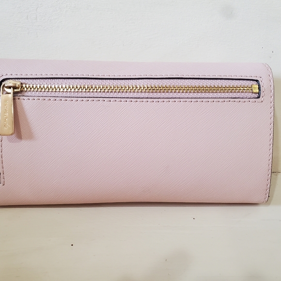 Michael Kors tri-fold wallet - Picture 2 of 3